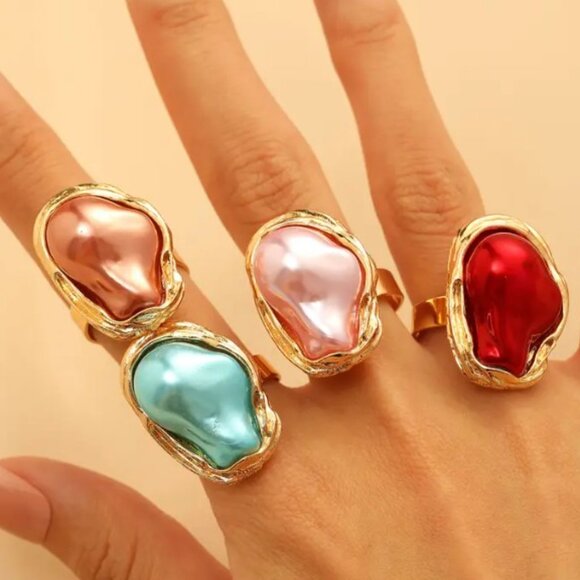 ✨NEW✨ Baroque-Style Irregular Shaped Pearl Ring - Adjustable - Various Colors - Picture 2 of 8